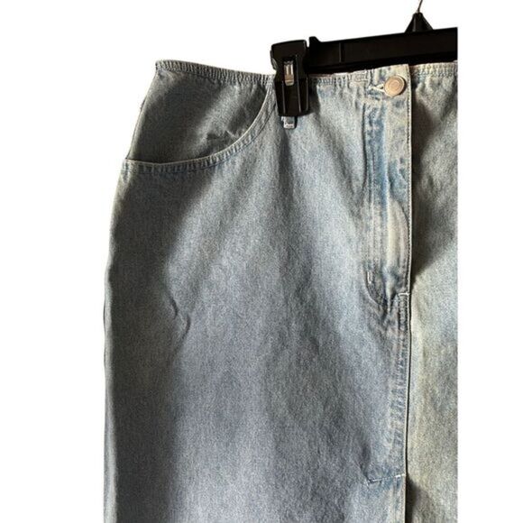 Tower Hill denim knee‎ length skirt, size 14. - Picture 2 of 8
